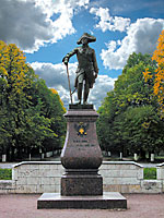 Памятник императору Павлу I в Гатчине (Скульптор И.П. Витали. 1851)